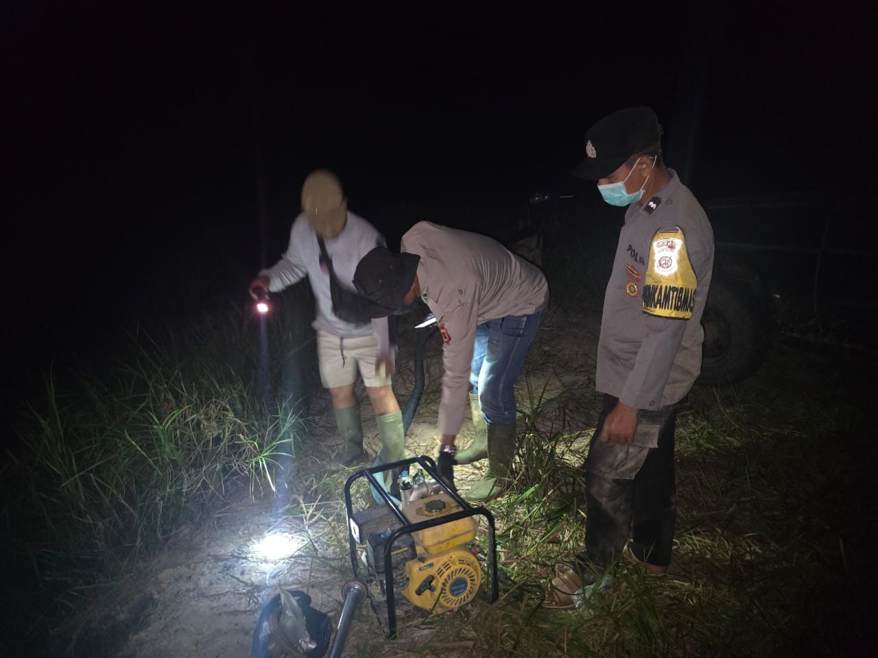 Lagi lagi si jago Merah Mengamuk kebakaran Lahan Masarakat.